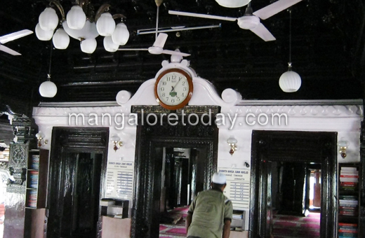 Zeenath Baksh Masjid, Bunder, Mangalore